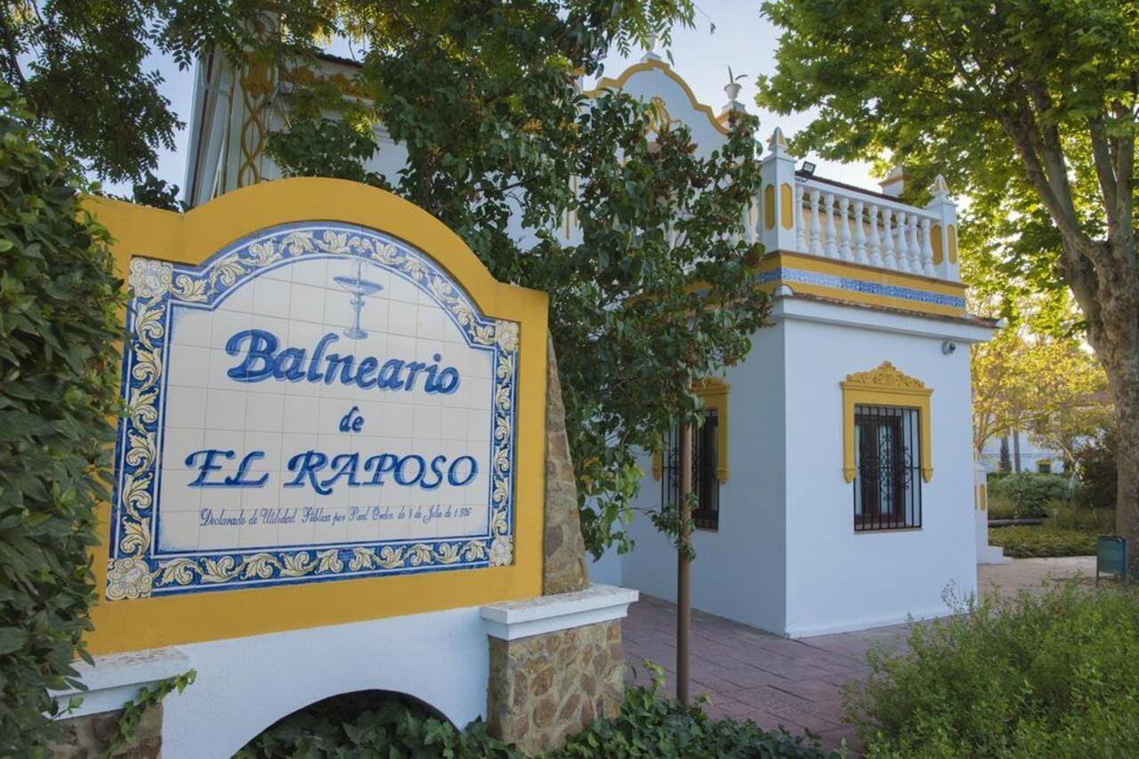 Hotel Balneario El Raposo Puebla de Sancho Pérez Exterior foto