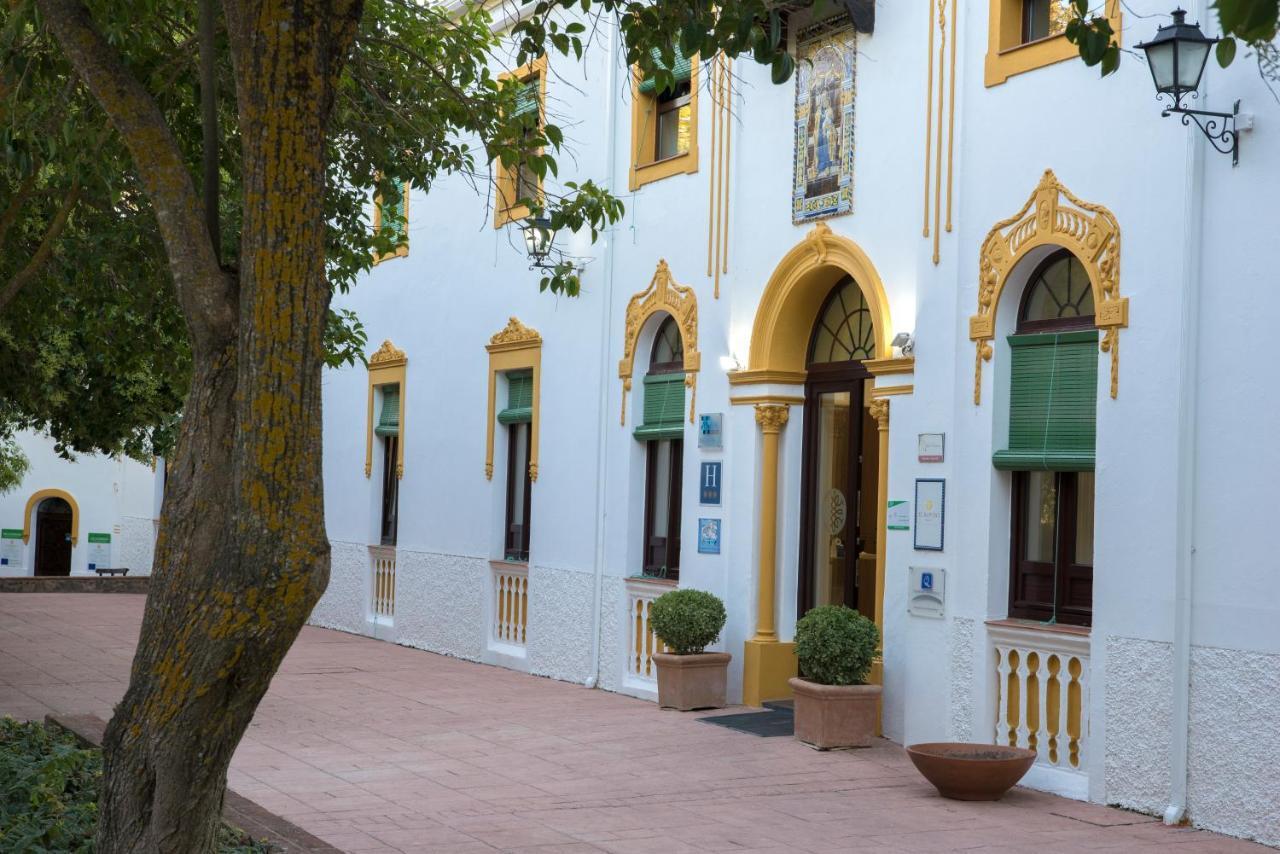 Hotel Balneario El Raposo Puebla de Sancho Pérez Exterior foto